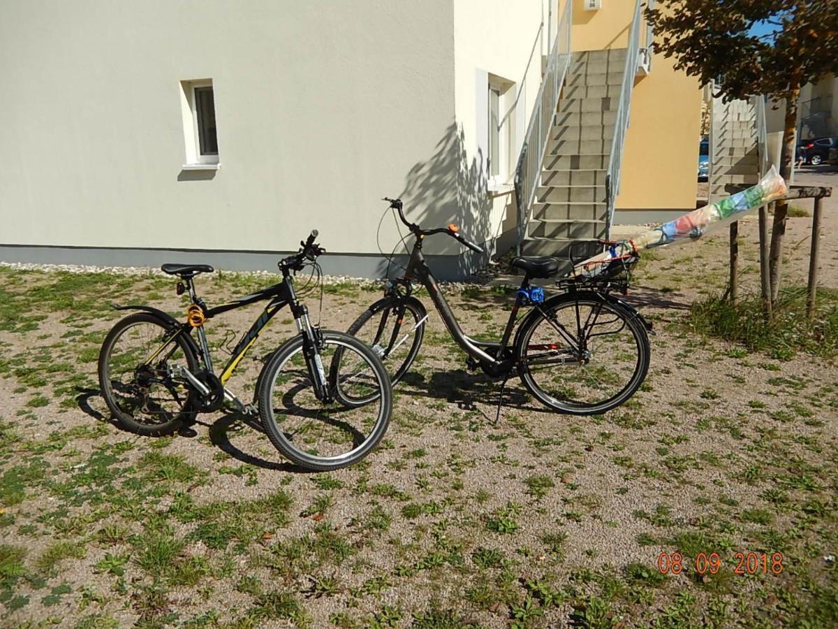 Ferienwohnung Kwi 33 Og グラール・ミューリッツ エクステリア 写真